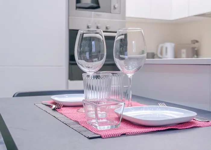 Oasis Botanique Modern & Central Turin