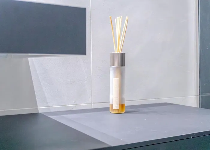 Oasis Botanique Modern & Central Turin