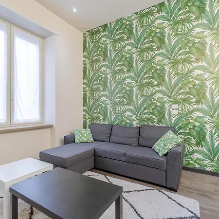 Oasis Botanique Modern & Central Turín